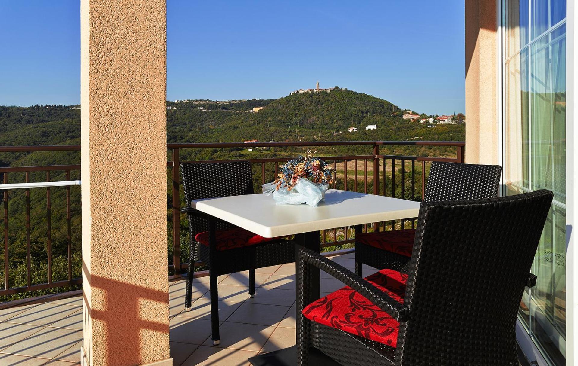 Apartments Villa Venera Labin  Ruang foto